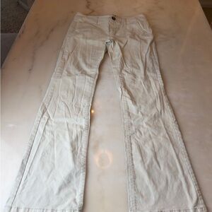 American Eagle Outfitters Off-White Chino Pants